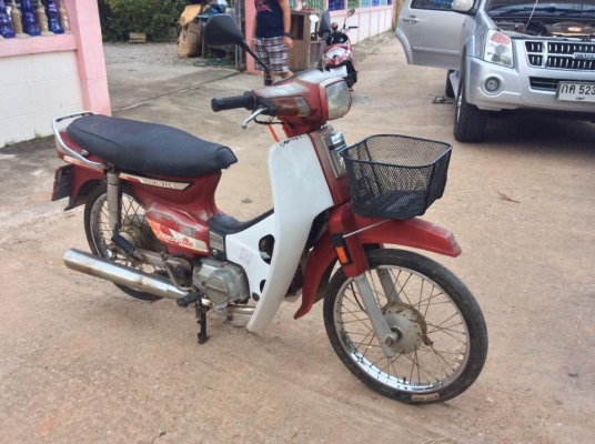 ดรีมคุรุสภาสีแดงทะเบียนโอนภาษี57สภาพเดิมขายถูกๆ11800บาท