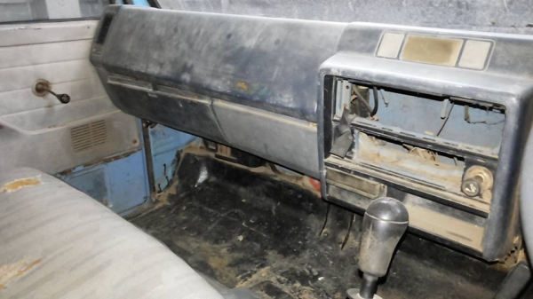 **399,000 บ.ต่อรอง**ขาย6ล้อ115 ยอดนิยม ISUZU NPR JAANPR59LL 4BD1-115HP กรองดำ เกียร์สั้น ห้างแท้ ปี34 เครื่องเดิมเกียร์เดิม 4BD1-115ฝาดำ เครื่องดี แน่นดี สตาร์ทติดง่าย เกียร์สั้นเดิม เข้าง่ายไม่หลุด ช่วงล่างใหญ่ Fหน้า-หลัง คัสซีดี เดิม มีตามดบ้าง ช่วงปลาย