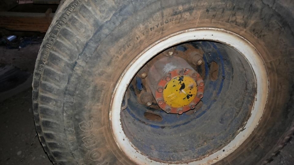 **399,000 บ.ต่อรอง**ขาย6ล้อ115 ยอดนิยม ISUZU NPR JAANPR59LL 4BD1-115HP กรองดำ เกียร์สั้น ห้างแท้ ปี34 เครื่องเดิมเกียร์เดิม 4BD1-115ฝาดำ เครื่องดี แน่นดี สตาร์ทติดง่าย เกียร์สั้นเดิม เข้าง่ายไม่หลุด ช่วงล่างใหญ่ Fหน้า-หลัง คัสซีดี เดิม มีตามดบ้าง ช่วงปลาย