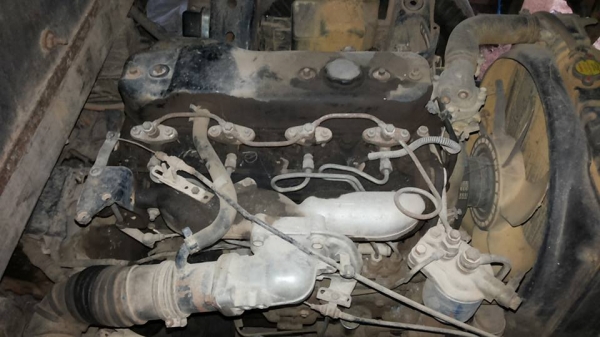 **399,000 บ.ต่อรอง**ขาย6ล้อ115 ยอดนิยม ISUZU NPR JAANPR59LL 4BD1-115HP กรองดำ เกียร์สั้น ห้างแท้ ปี34 เครื่องเดิมเกียร์เดิม 4BD1-115ฝาดำ เครื่องดี แน่นดี สตาร์ทติดง่าย เกียร์สั้นเดิม เข้าง่ายไม่หลุด ช่วงล่างใหญ่ Fหน้า-หลัง คัสซีดี เดิม มีตามดบ้าง ช่วงปลาย