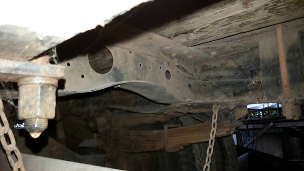 **399,000 บ.ต่อรอง**ขาย6ล้อ115 ยอดนิยม ISUZU NPR JAANPR59LL 4BD1-115HP กรองดำ เกียร์สั้น ห้างแท้ ปี34 เครื่องเดิมเกียร์เดิม 4BD1-115ฝาดำ เครื่องดี แน่นดี สตาร์ทติดง่าย เกียร์สั้นเดิม เข้าง่ายไม่หลุด ช่วงล่างใหญ่ Fหน้า-หลัง คัสซีดี เดิม มีตามดบ้าง ช่วงปลาย