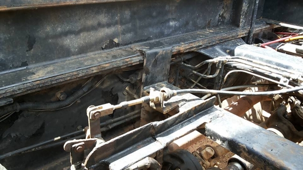 **1,420,000 บ.ต่อรอง**ขาย10ล้อ2เพลาดั้ม "นางฟ้า240" ISUZU ROCKY FXZ23NFPF-R 6SD1-240HP นางฟ้าแท้ ปี39(จดใหม่ปี44) เครื่องเดิมเกียร์เดิม เครื่อง6SD1-240แรง แห้งๆ แน่นๆ แรงดี ไม่เยิ้ม เกียร์เดิม แห้งดีไม่มีหลุด ไม่มีหอน ช่วงล่างเดิม คัสซีสวยเดิม ไ