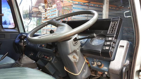 **1,420,000 บ.ต่อรอง**ขาย10ล้อ2เพลาดั้ม "นางฟ้า240" ISUZU ROCKY FXZ23NFPF-R 6SD1-240HP นางฟ้าแท้ ปี39(จดใหม่ปี44) เครื่องเดิมเกียร์เดิม เครื่อง6SD1-240แรง แห้งๆ แน่นๆ แรงดี ไม่เยิ้ม เกียร์เดิม แห้งดีไม่มีหลุด ไม่มีหอน ช่วงล่างเดิม คัสซีสวยเดิม ไ