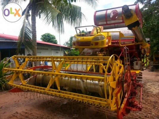 ขายรถเกี่ยวข้าว เกษตรพัฒนา ไอ้หนุ่มไวไฟ ปี50 เครื่อง6HH1 TURBO เครื่องดี ช่วงล่างเต็ม พร้อมใช้งาน สนใจโทร 090-8588220คุณนะ ID:narong498 หรือ www.truck.in.th/498