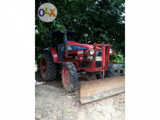 ขายรถไถ 45แรง เครื่องดี ช่วงล่างแน่น อุปกรณ์ดันหน้า ผานหลัง สภาพพร้อมใช้งาน สนใจสอบถามรายละเอียดเพิ่มเติมโทร 090-8588220คุณนะ ID:narong498 หรือ www.truck.in.th/498