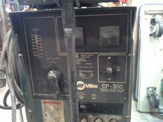 ขายเครื่องเชื่อม MILLER CP300  (ขายแล้วครับ)