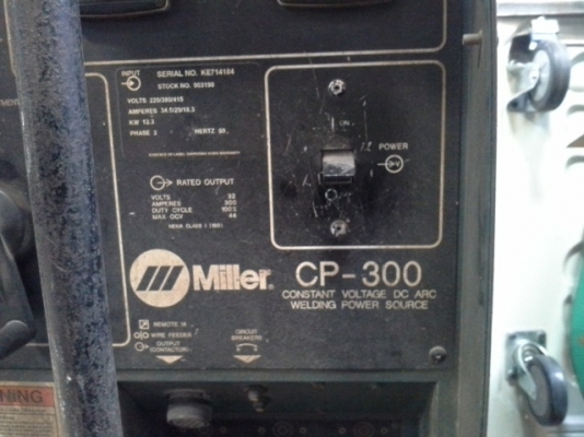 ขายเครื่องเชื่อม MILLER CP300  (ขายแล้วครับ)