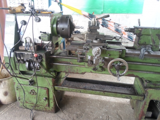แท่นกลึง 5 ฟุต 2 เพลา เกียร์บล็อก พร้อมใช้งาน 58,000