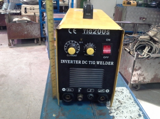ขายเครื่องเชื่อม อาร์กอน TIG-200 (ขายแล้วครับ)
