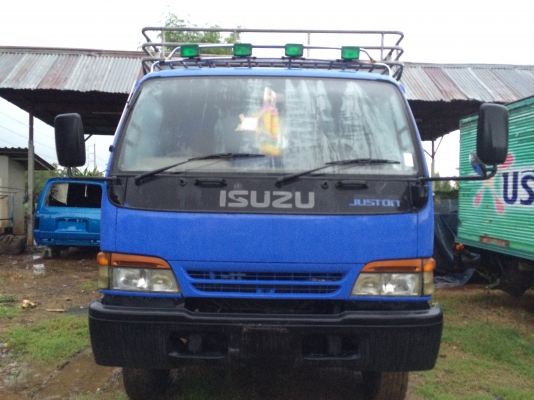 ขาย ISUZU NRR ประกอบนอกทั้งคัน เครื่อง 6HH1 195แรง  EURO2 รถสูง 1.80เมตร ยาว5เมตร ทะเบียนพร้อม
