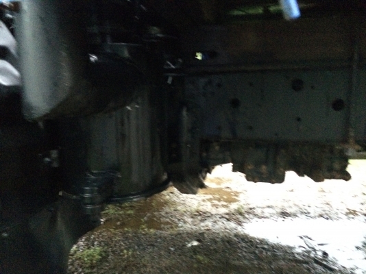 ขาย ISUZU NRR ประกอบนอกทั้งคัน เครื่อง 6HH1 195แรง  EURO2 รถสูง 1.80เมตร ยาว5เมตร ทะเบียนพร้อม