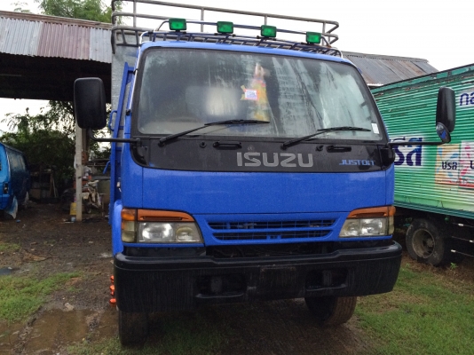 ขาย ISUZU NRR ประกอบนอกทั้งคัน เครื่อง 6HH1 195แรง  EURO2 รถสูง 1.80เมตร ยาว5เมตร ทะเบียนพร้อม