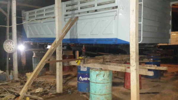 กระบะดั้ม ครบชุด SMM ยาว6.00 คัสซีกว้าง84 ซม.ยกลงจาก240 นางฟ้า กระบะสวยดี... กระบะดั้ม ครบชุด SMM ยาว6.00 คัสซีกว้าง84 ซม.ยกลงจาก240 นางฟ้า กระบะสวยดี...