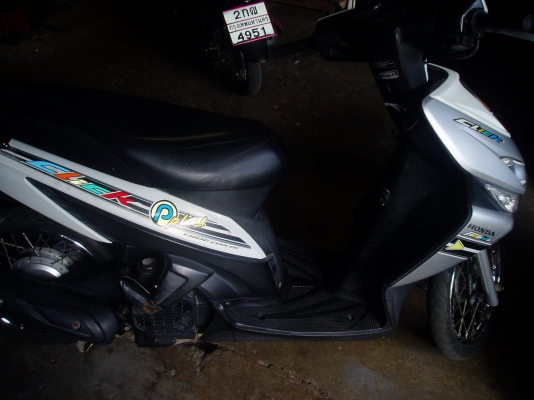 ขายฮอนด้าคลิกสวยตามสภาพราคาถูกๆ12500บาท