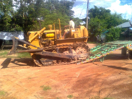 ขายรถแทรคเตอร์ D5OA-15ราคา250000บาท