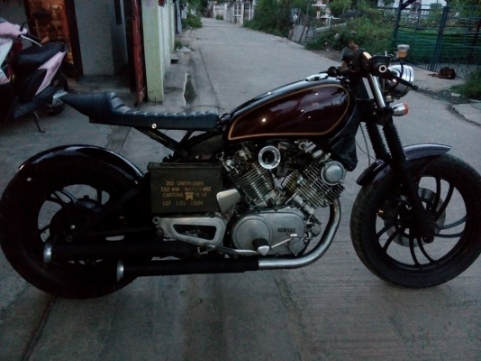 ขายหลายคันครับ เชิญด้านใน ขายหลายคันครับ เชิญด้านใน