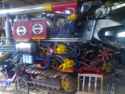 ขายรถเกี่ยวข้าววัฒนาการช่างราคา490000บาท