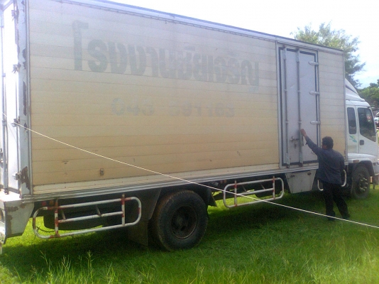 ขายรถหกล้อเดก้าตู้แห้ง210ห้างแท้ ราคา960000บาท