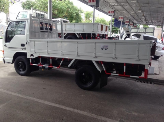 ขายรถบรรทุก4ล้อไม่ติดเวลานำเข้าจากญี่ปุ่น