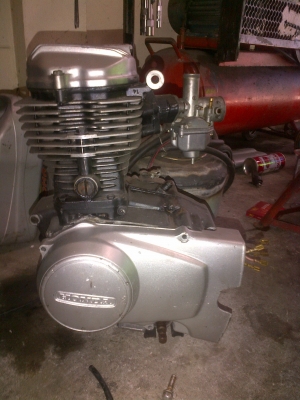 ขายเครื่อง Honda JX เครื่องปกติวิ่งได้นะครับ ไม่หลวมไม่เยิ้ม ที่ขายเพราะจะลง lifan