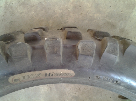 ขายยางวิบาก  uick   เบอร์ 1110/100-18