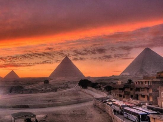 ต้องการซื้อ รถไถขนาด 20 แรง สภาพอะไรก็ได้ ขอให้ติด