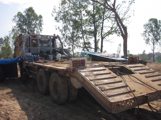 ขายสิบล้อ 2 เพลาท้ายลาด HINO FM18 เครื่อง 285 turbo inter coollor ลากแบคโฮ 200 ได้สบาย 090-8407049