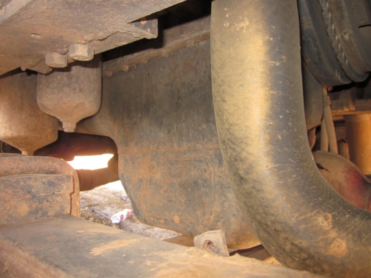 ขายสิบล้อ 2 เพลาท้ายลาด HINO FM18 เครื่อง 285 turbo inter coollor ลากแบคโฮ 200 ได้สบาย 090-8407049