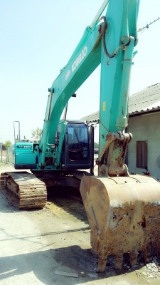 ขายรถแบคโฮ KOBELCO 200-8 YN 11 สวยครบ ไฟฟ้าเต็ม ขายรถแบคโฮ KOBELCO 200-8 YN 11 สวยครบ ไฟฟ้าเต็ม