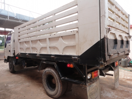 ขายรถบรรทุก 6ล้อดั้มพ์ MITSUBHI 115 แรงม้า