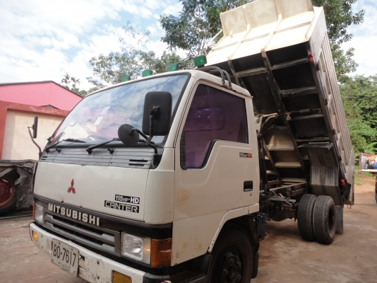 ขายรถบรรทุก 6ล้อดั้มพ์ MITSUBHI 115 แรงม้า