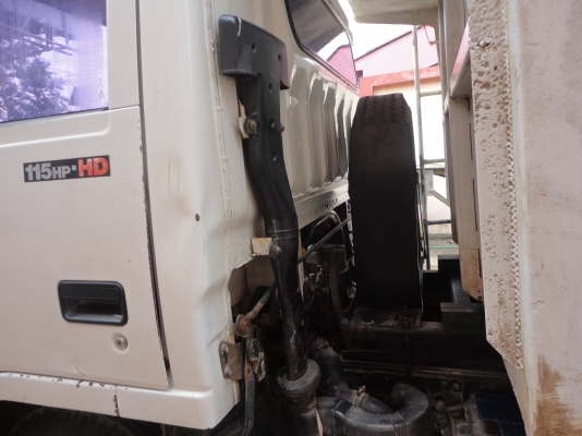 ขายรถบรรทุก 6ล้อดั้มพ์ MITSUBHI 115 แรงม้า