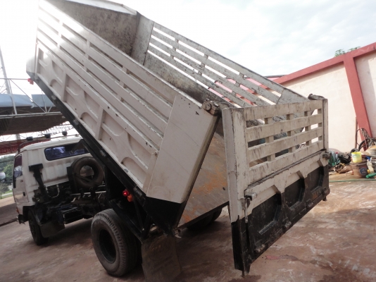 ขายรถบรรทุก 6ล้อดั้มพ์ MITSUBHI 115 แรงม้า