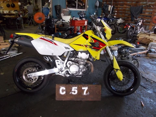 SUZUKI DRZ400 Y 06 และ HONDA XR250 Y 06