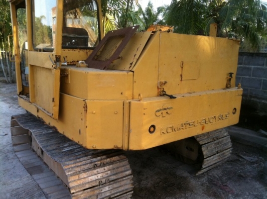 ขายรถเจาะหลุมเสา รั้ว เสาไฟฟ้า ขายรถเจาะหลุมเสา รั้ว เสาไฟฟ้า