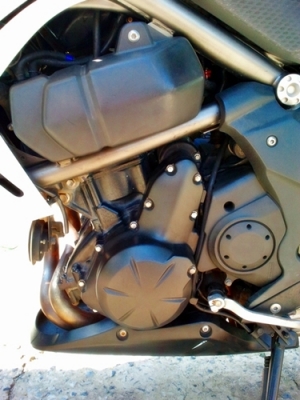 รถเพื่่อนแม่ไม่ปลื้ม ER6N 2009 สีขาว สวยวิ่งน้อย จบทุกเรื่อง