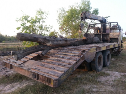 ขายด่วนไอัหลงสองเพลาสิบสปีดหางปลาขึ้นแม็คโครพร้อมเครน3ตัน5ทะเบียนท้ายลาดมีเครื่องทุ่นแรงเรียบร้อยรีบจองด่วน โทร0801515451