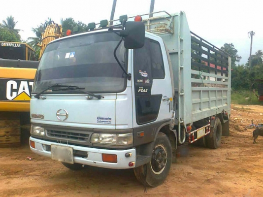 6 ล้อรั้ว HINO FC4J ปี 42 เครื่อง JO5C ออกห้างมือเดียว