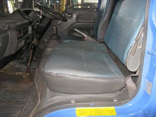 ขาย 6 ล้อดัมพ์ อีซูซุ NKR 130 แรง ปี 2003 สภาพสวย เครื่องแน่น คัสซีดี สนใจชมรถก่อนได้ครับ ขาย 6 ล้อดัมพ์ อีซูซุ NKR 130 แรง ปี 2003 สภาพสวย เครื่องแน่น คัสซีดี สนใจชมรถก่อนได้ครับ