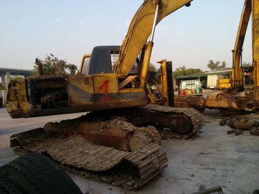 ขายด่วน  kobelco mark III บูมยาว เอกสารใบอินวอย สภาพพร้อมใช้