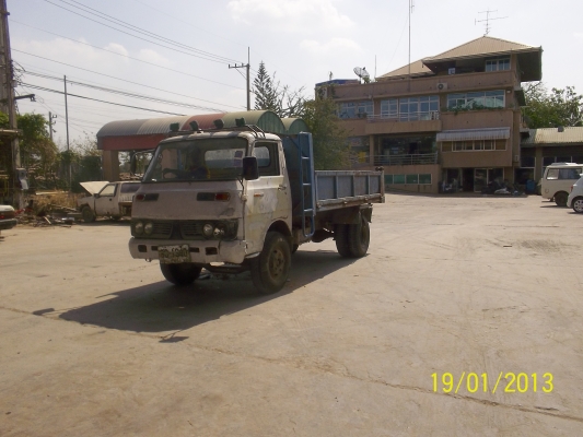 ขาย6ล้อดั้ม เครื่อง88แรงม้า  คัชซีสวย