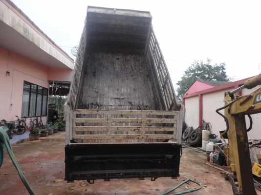 ขายรถบรรทุก 6ล้อดัมพ์ HINO MEGA 150 แรงม้า