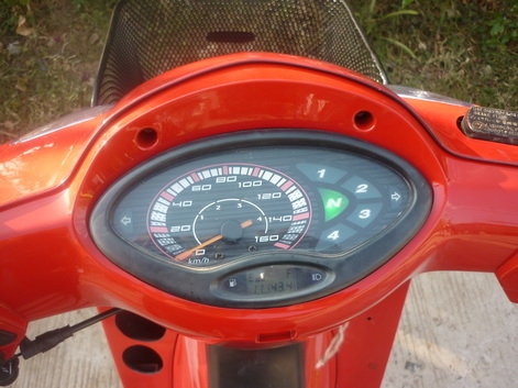 ขายเวฟ 125 s           ขาย  15500  บาท