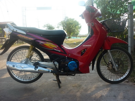 ขายเวฟ 125 s           ขาย  15500  บาท