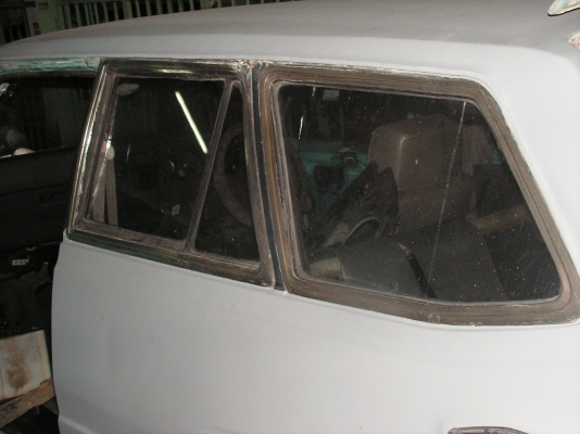 ขายด่วน KE36แวน3ประตู 20000บาทถ้วน งดต่อรอง(มาลากไปเลยด่วนๆก่อนจะเเยกชิ้นส่วน) ขายด่วน KE36แวน3ประตู 20000บาทถ้วน งดต่อรอง(มาลากไปเลยด่วนๆก่อนจะเเยกชิ้นส่วน)