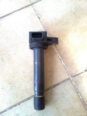 ขายคอยล์หัวเทียนของHONDA CIVIC DIMENTION