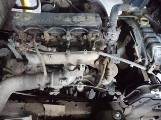 ขายรถ6ล้ออีซูซุ เครื่อง115แรง พวงมาลัยเพาเวอร์ สภาพดี ขายรถ6ล้ออีซูซุ เครื่อง115แรง พวงมาลัยเพาเวอร์ สภาพดี