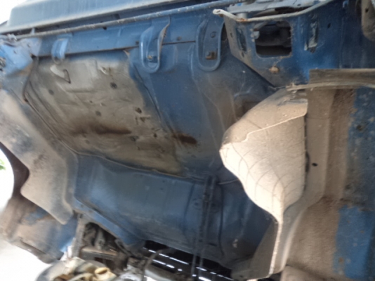 ขายรถ6ล้ออีซูซุ เครื่อง115แรง พวงมาลัยเพาเวอร์ สภาพดี ขายรถ6ล้ออีซูซุ เครื่อง115แรง พวงมาลัยเพาเวอร์ สภาพดี