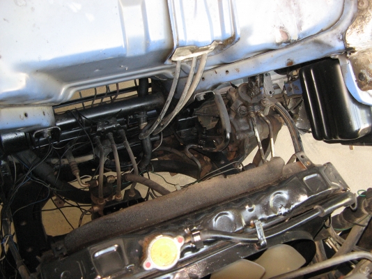 ขาย 6 ล้อ  อีซูซุ NKR 130 แรง ปี 2003 สภาพสวยกว่า 90 \% เครื่องแน่น คัสซีดี สนใจชมรถก่อนได้ครับ