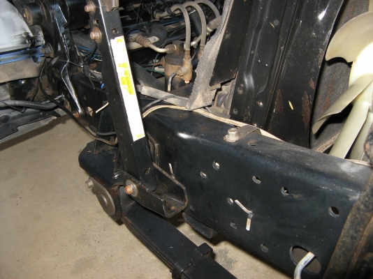 ขาย 6 ล้อ  อีซูซุ NKR 130 แรง ปี 2003 สภาพสวยกว่า 90 \% เครื่องแน่น คัสซีดี สนใจชมรถก่อนได้ครับ